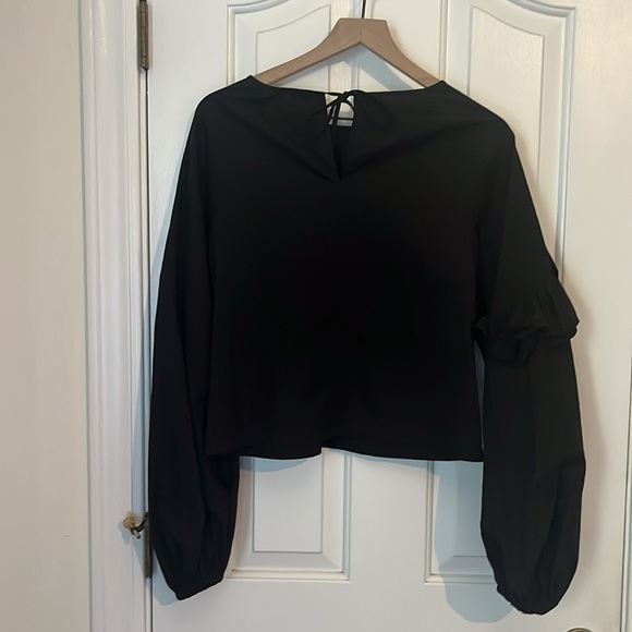 Revolve X The Femm | Balloon Sleeve Asymmetrical Ruffle Long Sleeve Top XS - Picture 6 of 10